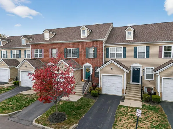 6494 Ash Rock Cir, Westerville, OH 43081