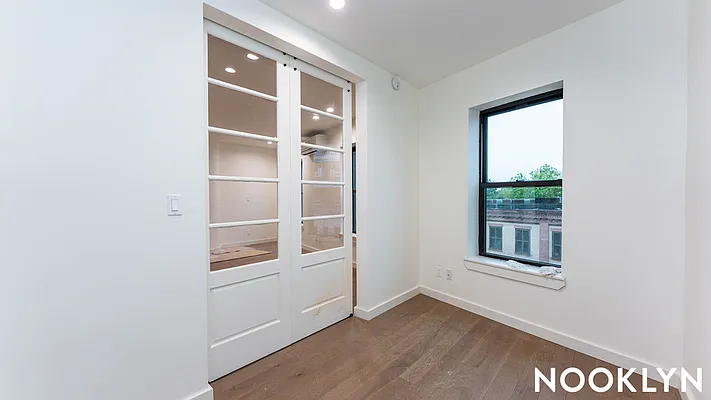 Rented by Nooklyn NYC LLC | media 36