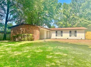 3006 Knight Rd, Memphis, TN 38118
