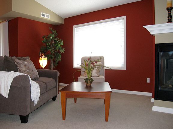 2nd image of 993 Woodhill Ct #907
