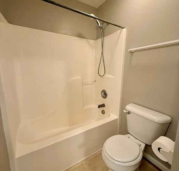 1529 Olde Sage Ct — Photo 43