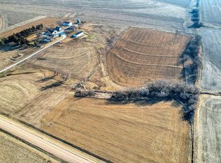 750 Bamboo Trl, Milford, NE 68405