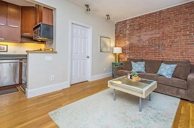 121 Salem St #2C — Photo 20