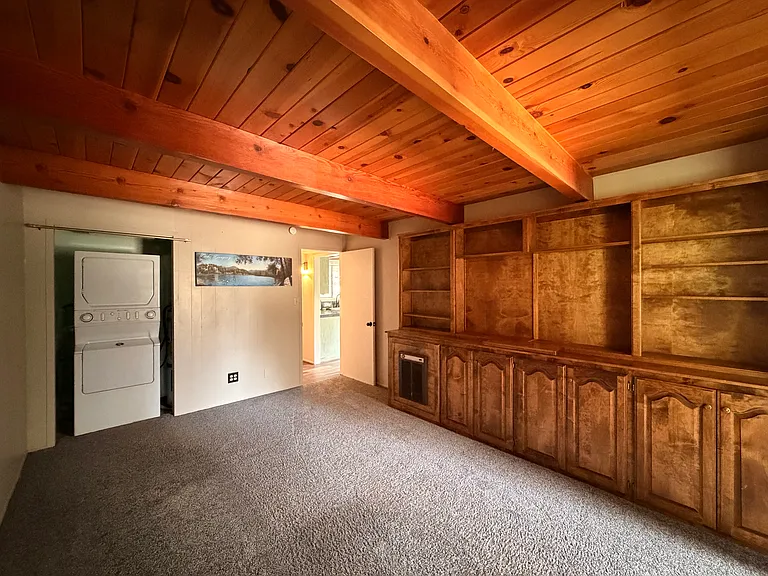 5828 Robin Oak Dr — Photo 13