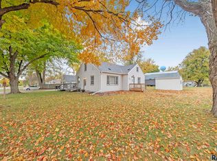 409 Boxelder St, Valley Springs, SD 57068
