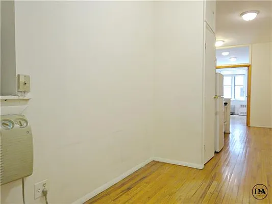 Rented by DSA Realty | media 25