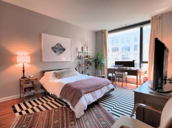 255 Hudson Street image 1 of 8