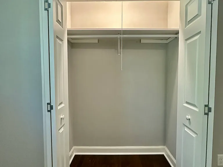 710 Neil St — Photo 15