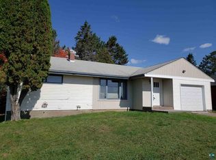 1207 Maple Grove Rd, Duluth, MN 55811