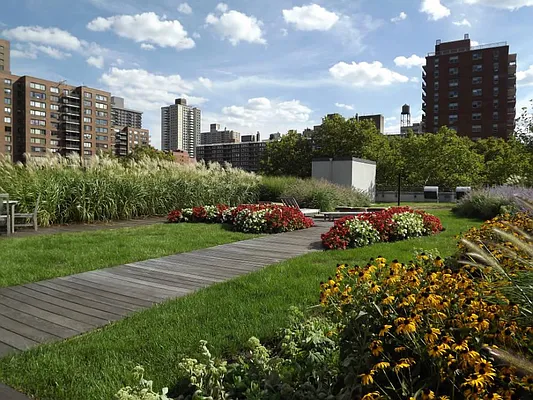 Rented by Town Residential | media 8