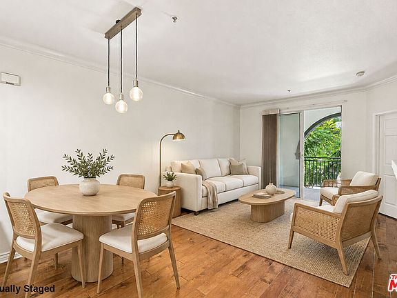 3rd image of 12963 Runway Rd APT 218