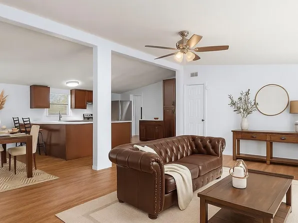 1031 County Road 152, Columbus, TX 78934