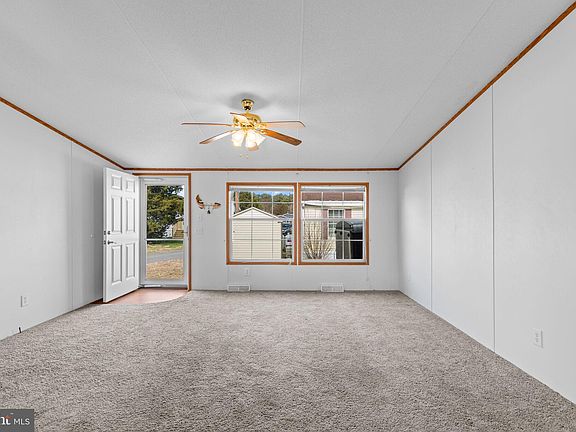 4th image of 27391 Sea Whip Ln #51949