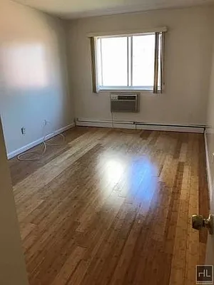 Rented by Highline Residential | media 7