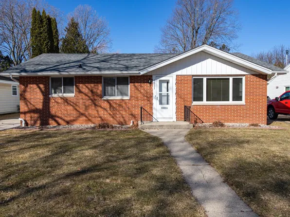 1631 S Walden Ave, Appleton, WI 54915