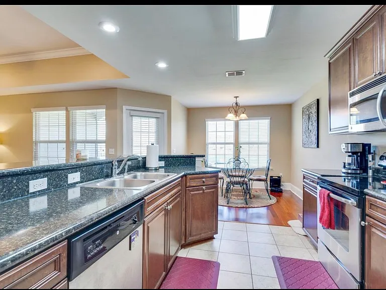 4449 Rivers Landing Dr — Photo 8