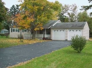 145 Faircrest Rd, Rochester, NY 14623