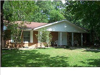 2nd image of 3016 Amelia Dr