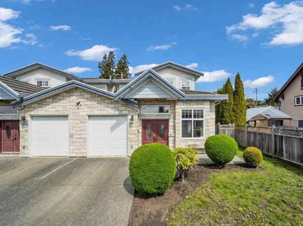 5871 Rumble St, Burnaby, BC V5J 2C3