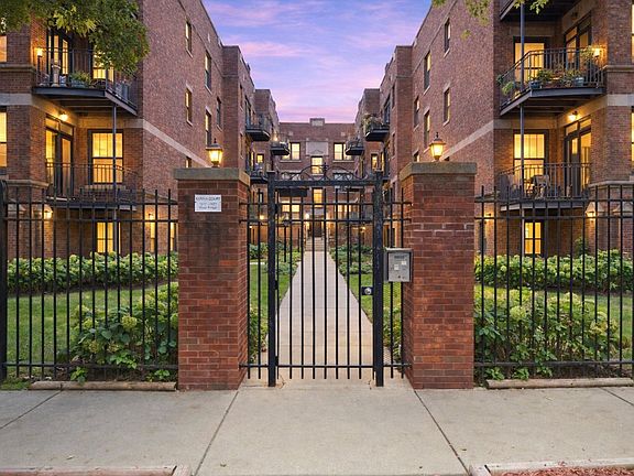 2nd image of 1627 W Fargo Ave APT 1S