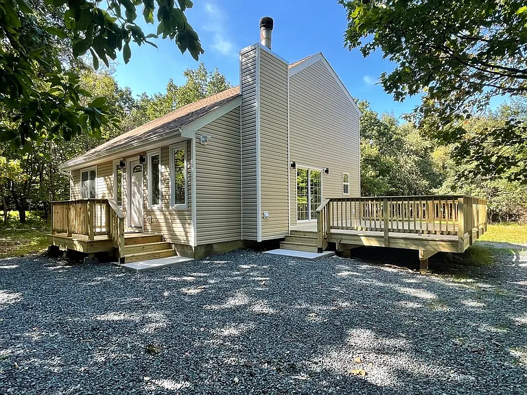 2861 Allegheny Dr — Photo 1
