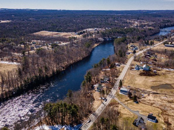 151 Bangor Road, Benton, ME 04901