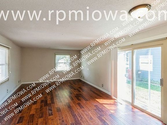 4th image of 3323 Harcourt Dr