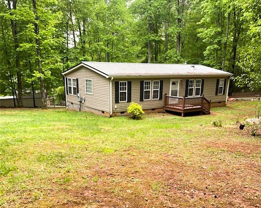 1st image of 1027 White Pine Drive