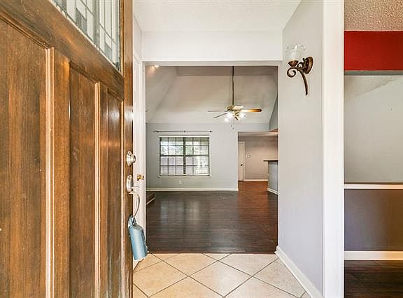 3rd image of 7705 Iola Dr
