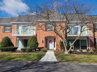 27 Hickory Hill Rd APT F, Buffalo, NY 14221