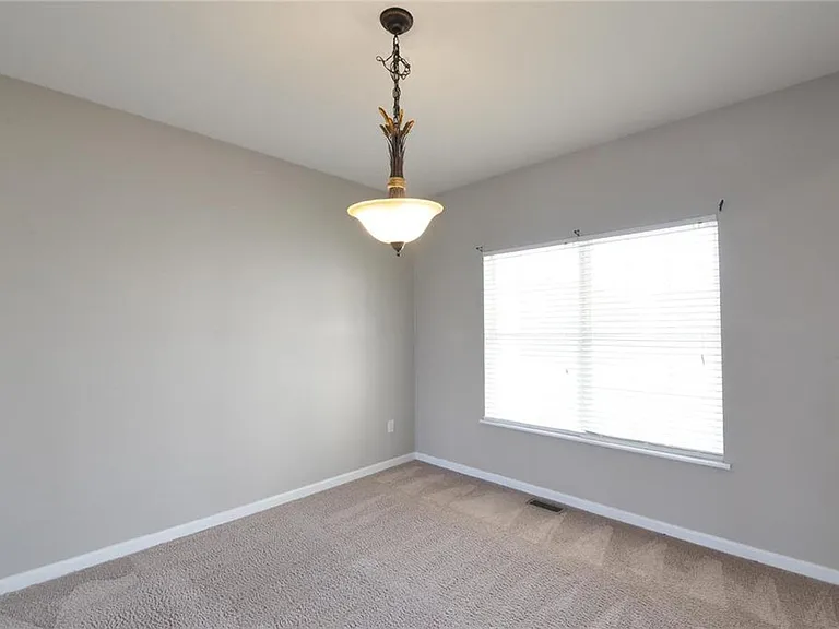 4644 Richmond Forest Dr — Photo 7