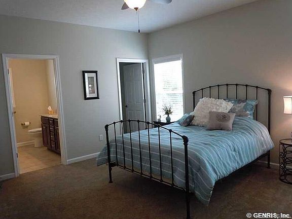 2nd image of 19 Spotts Cir