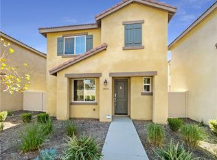 2028 Juniper Ln, Colton, CA 92324