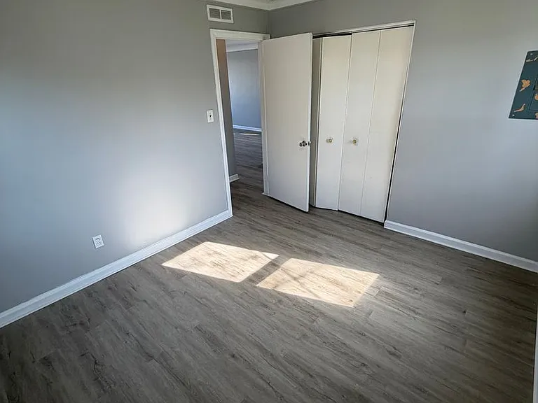 24593 Wilmot Ave — Photo 12