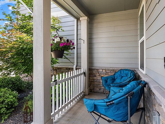 3rd image of 10019 W White Ln