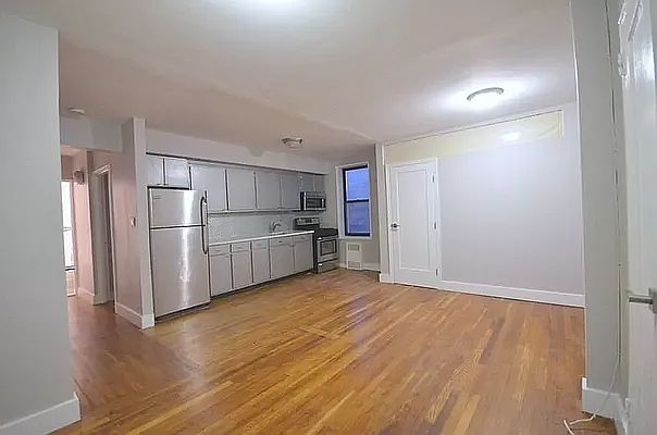 1st image of 4720 40th St APT 4k