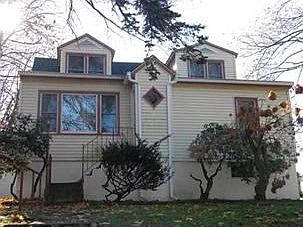 1st image of 34 Highland Ave