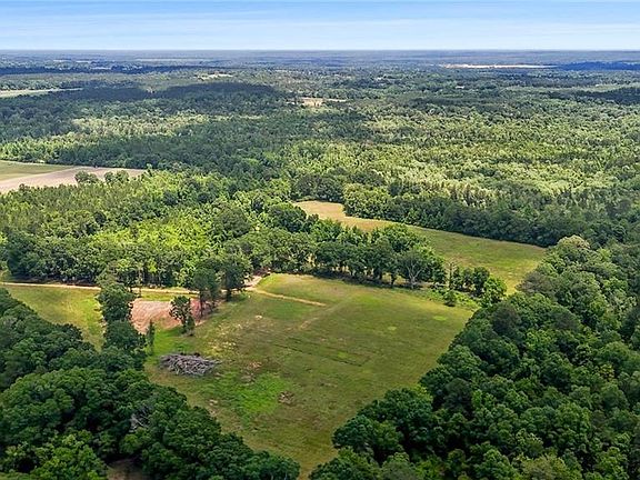 2nd image of 38090 Emmett Carter Rd