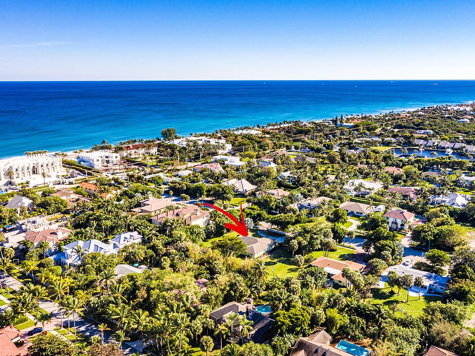 1st image of 54 E Ocean Avenue