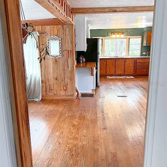11909 NE 7th Ave — Photo 6