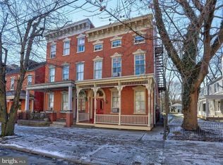 144 E Lemon St APT 2F, Lancaster, PA 17602