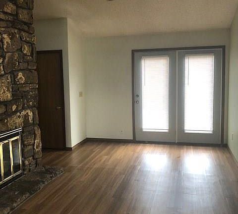 3rd image of 13831 Turnberry Ln Unit 124