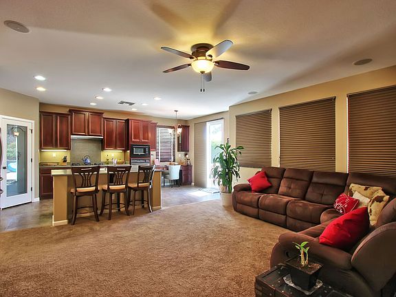 3rd image of 2240 Muratura Way