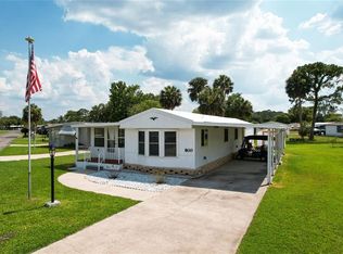 800 Swallow Ln, Osteen, FL 32764