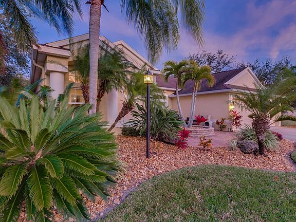 2nd image of 3356 Peninsula Cir