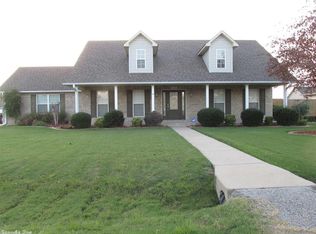 107 Leonard Dr, Bono, AR 72416