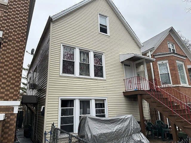2nd image of 4544 S Francisco Ave