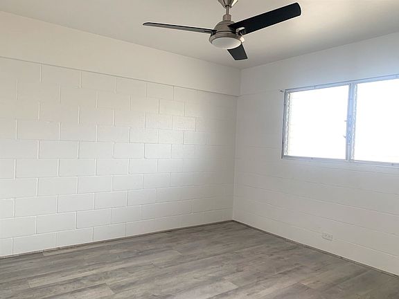 5th image of 903 Hausten St #7