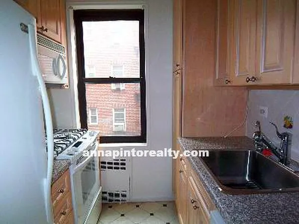 6960 108th Street image 1 of 20