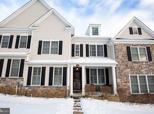 426 Ravenscliff Dr, Media, PA 19063